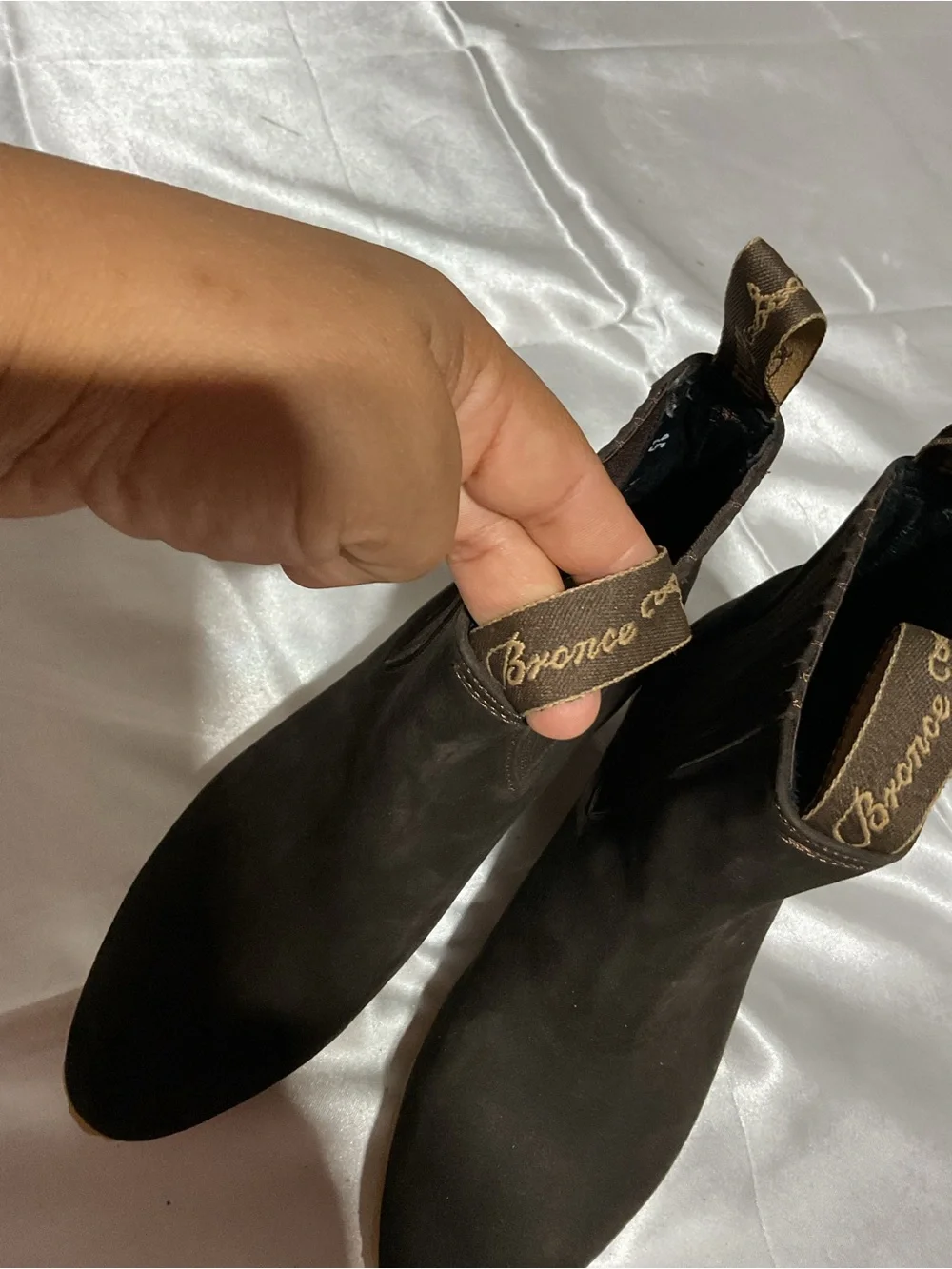 Chelsea Ankle Boots in Dark Brown size 25 Mexico